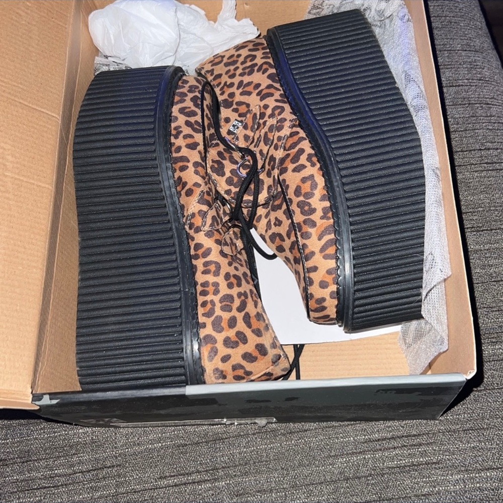 T.U.K Shoes